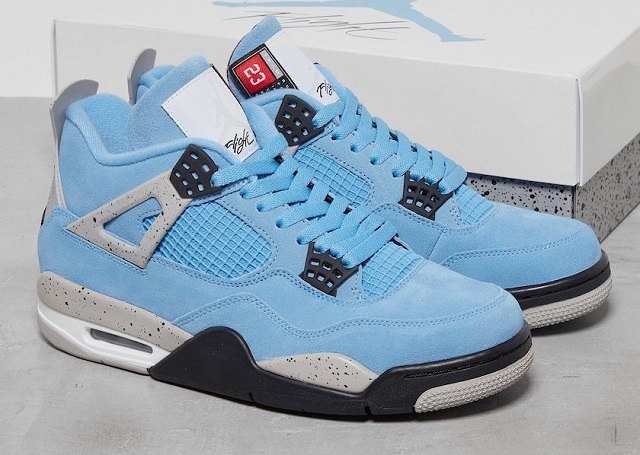 Air Jordan 4 Retro University Blue